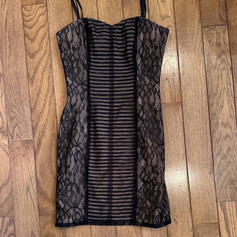 BCBGMaxAzria Black Strapless Lace Dress